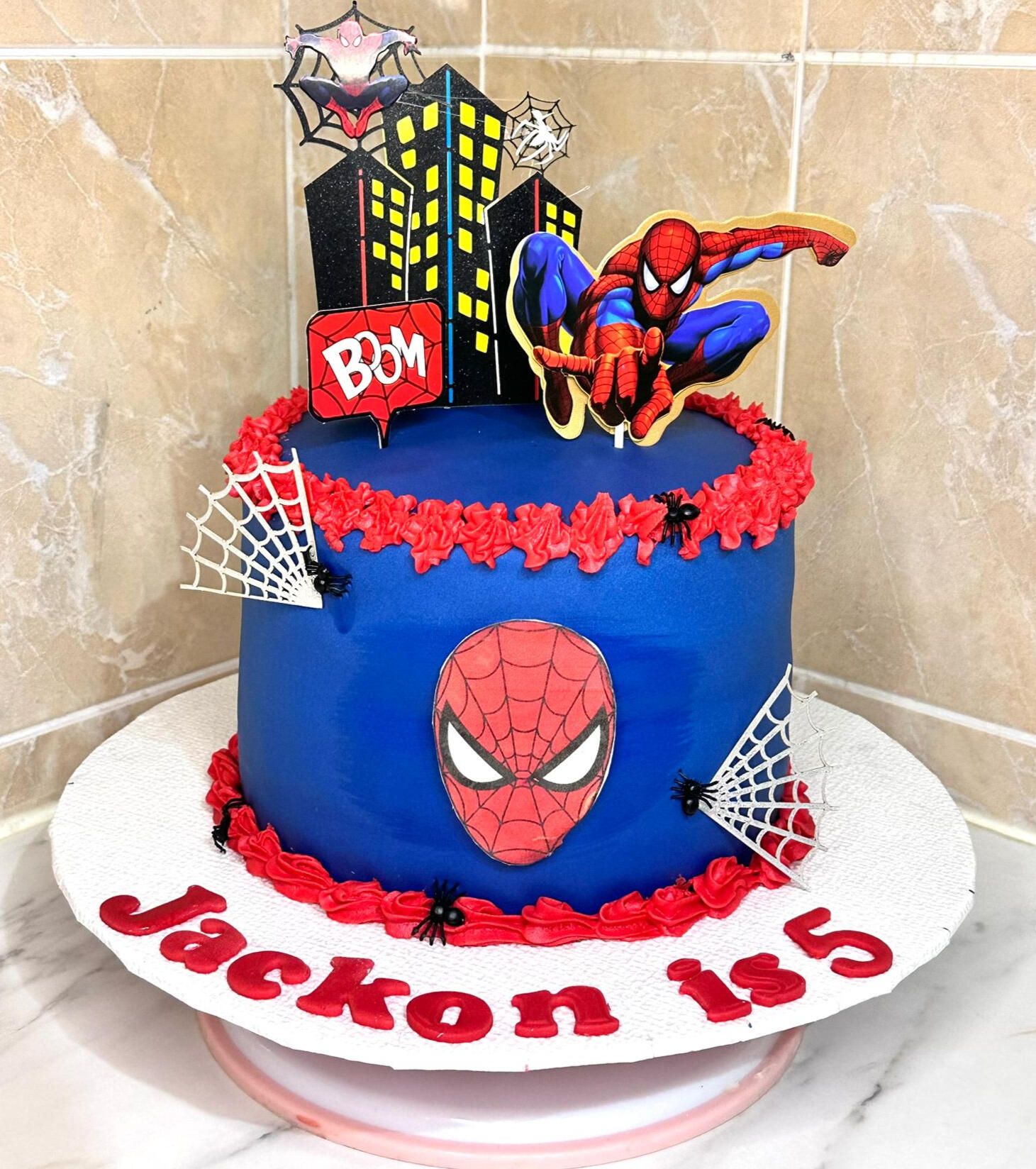 Gâteau Spider-man